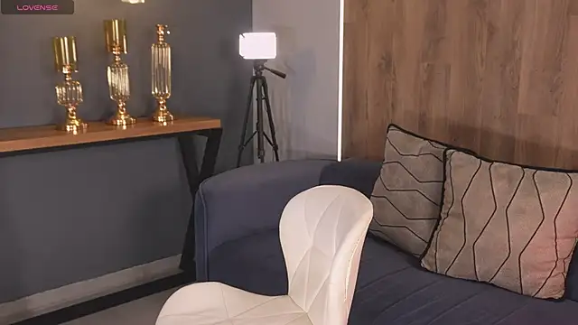 NaomiSainz online show from 11/15/25, 11:29