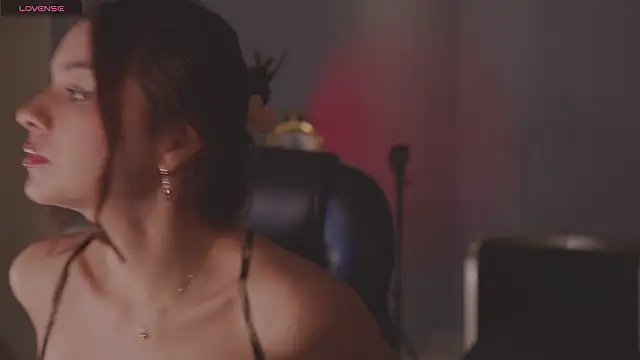 NaomiSainz online show from 02/27/26, 01:44