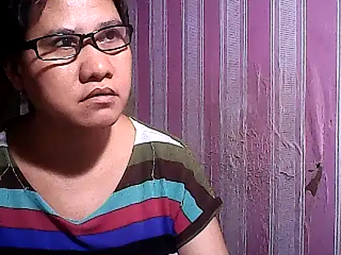 sweetsosie18 online show from 03/18/25, 12:49