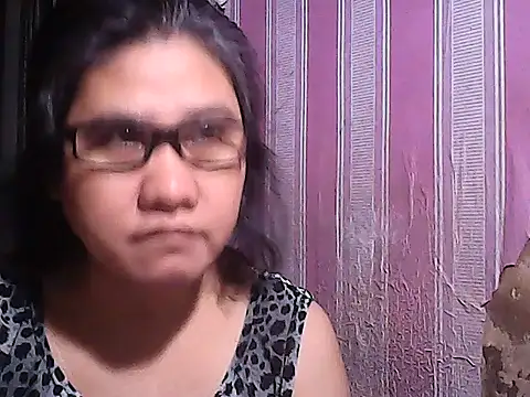 sweetsosie18 online show from 10/10/25, 06:01