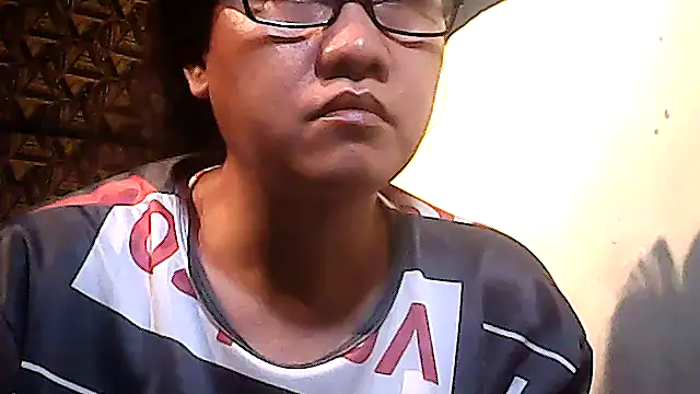 sweetsosie18 online show from 12/17/25, 05:19