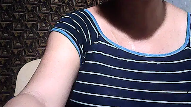 sweetsosie18 online show from 03/26/26, 04:07