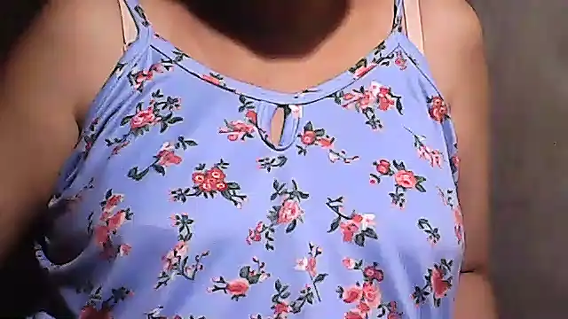 sweetsosie18 online show from 04/21/26, 12:00