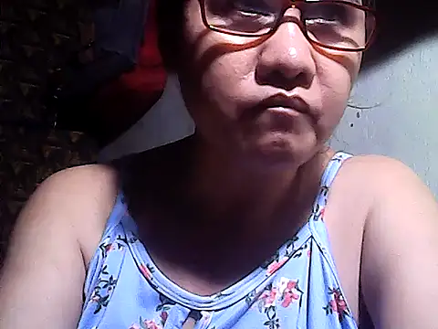 sweetsosie18 online show from 05/22/26, 04:19