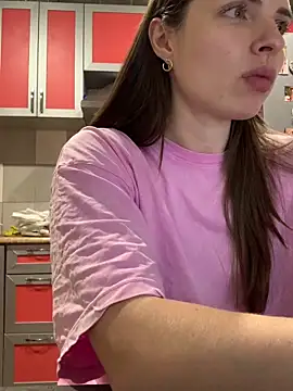 SeducingYoghourt online show from 03/18/26, 04:32