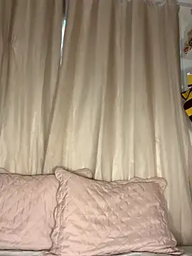 Kaiisa  online show from 11/26/25, 08:32