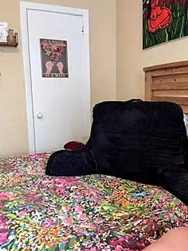 PotOfGreer online show from 03/04/25, 06:18