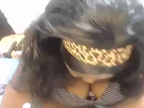 Snapshot of MatureBootyBabe4Uxx chatting on 03/17/25, 04:19 MatureBootyBabe4Uxx online show from 03/17/25, 04:19