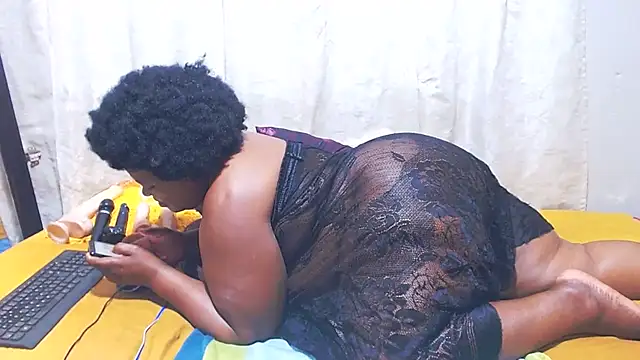 MatureBootyBabe4Uxx online show from 02/26/26, 01:10