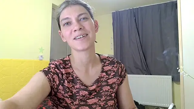 Snapshot of MercyLove chatting on 05/02/26, 04:12 MercyLove online show from 05/02/26, 04:12