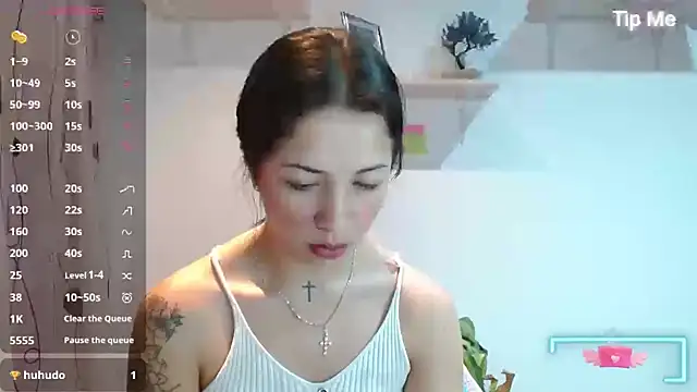 MadisonCambel online show from 12/03/24, 12:02