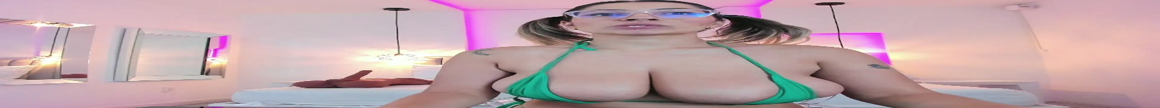 Snapshot of ValeryNova chatting on 01/04/25, 02:04 ValeryNova online show from 01/04/25, 02:04