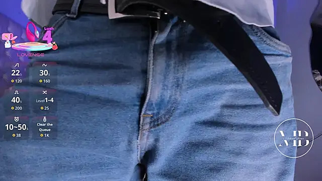 MichaelBear  online show from 10/26/25, 04:46