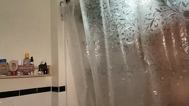 dreamyriri online show from 03/22/26, 06:33