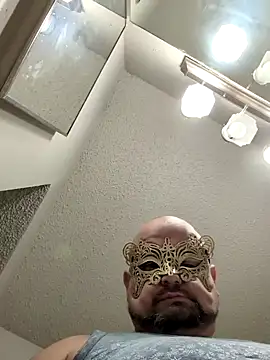 Snapshot of Mark691984 chatting on 12/05/24, 05:26 Mark691984 online show from 12/05/24, 05:26