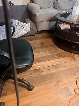 Snapshot of Mark691984 chatting on 02/28/25, 01:14 Mark691984 online show from 02/28/25, 01:14