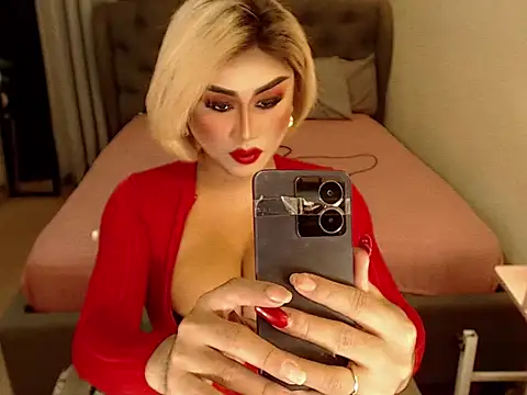 MISTRESS OF EVILCUMxx online show from 02/17/26, 11:50