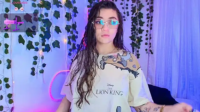 Samii Evans online show from 11/12/25, 02:23