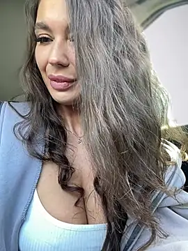 Emma Catt online show from 04/22/26, 04:48