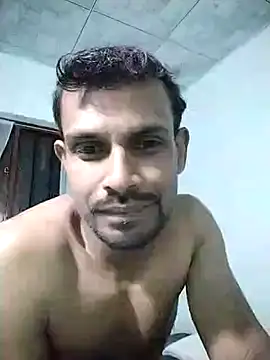 Snapshot of wasaa083 chatting on 02/07/25, 04:56 wasaa083 online show from 02/07/25, 04:56