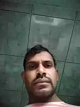 Snapshot of wasaa083 chatting on 02/09/25, 01:33 wasaa083 online show from 02/09/25, 01:33