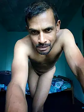 Snapshot of wasaa083 chatting on 10/11/25, 01:05 wasaa083 online show from 10/11/25, 01:05