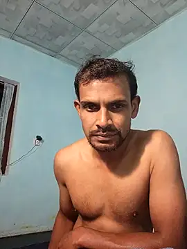 Snapshot of wasaa083 chatting on 11/20/25, 04:40 wasaa083 online show from 11/20/25, 04:40