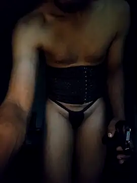 Snapshot of wasaa083 chatting on 12/18/25, 01:11 wasaa083 online show from 12/18/25, 01:11