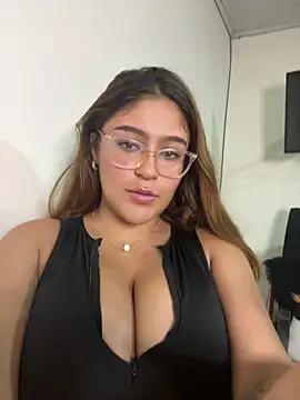 Juliana News online show from 01/28/25, 01:39