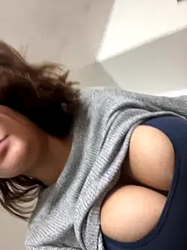 Juliana News online show from 11/12/25, 04:46