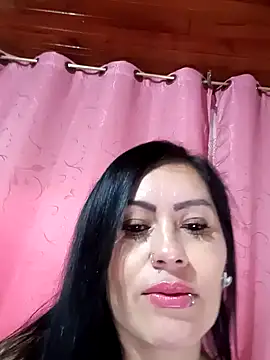 Snapshot of Tania_mature chatting on 12/30/24, 07:11 Tania mature online show from 12/30/24, 07:11