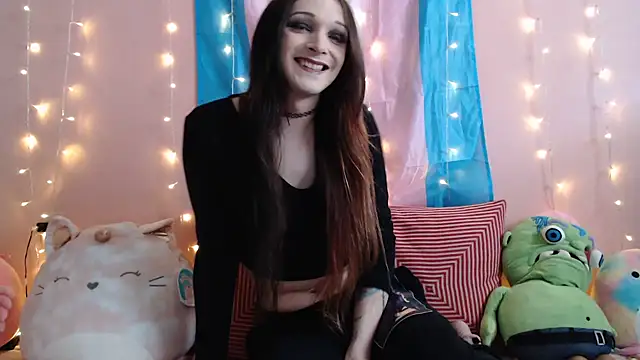 Snapshot of LilyLickt chatting on 01/06/25, 06:20 LilyLickt online show from 01/06/25, 06:20