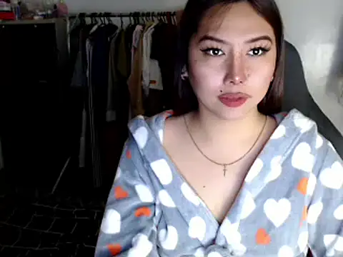 urqueendominant online show from 03/23/25, 03:43