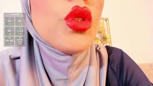 Snapshot of hanajameela chatting on 05/28/26, 11:51 hanajameela online show from 05/28/26, 11:51