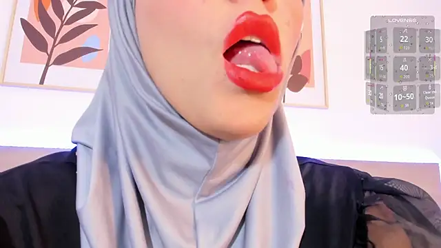 Snapshot of hanajameela chatting on 07/13/26, 12:30 hanajameela online show from 07/13/26, 12:30
