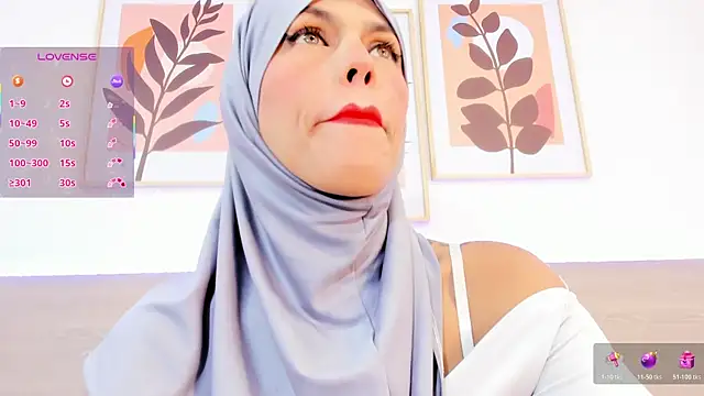 Snapshot of hanajameela chatting on 07/28/26, 11:50 hanajameela online show from 07/28/26, 11:50