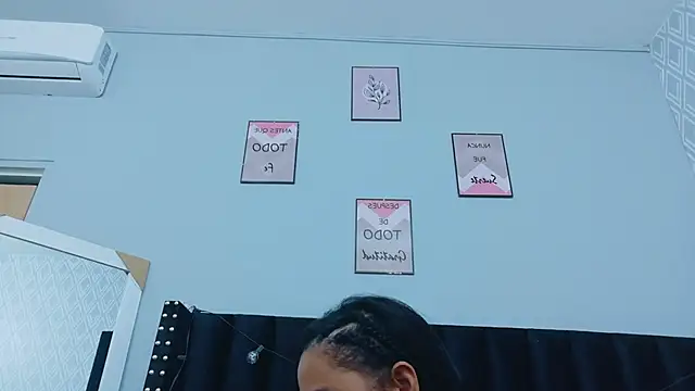 colombiamommy online show from 10/30/25, 12:28