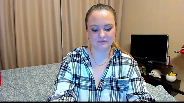 AlanaBrox online show from 12/03/24, 11:24