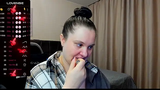 AlanaBrox online show from 12/16/25, 12:37