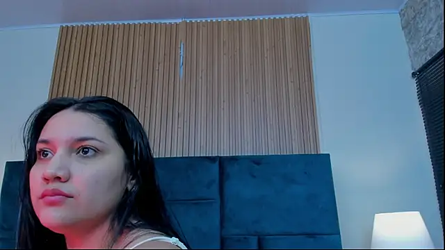 Kareena chopra online show from 06/05/26, 12:11