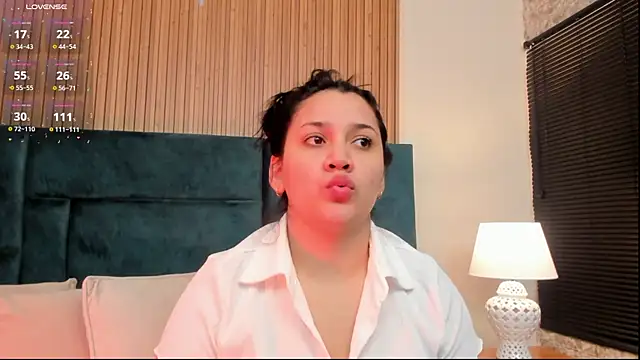 Kareena chopra online show from 07/17/26, 12:45
