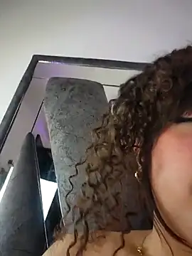 miafresa hot online show from 10/24/25, 11:34