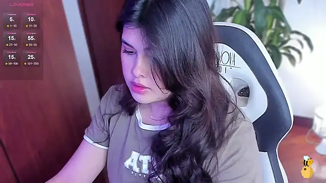 Alyaa s online show from 01/18/25, 09:34