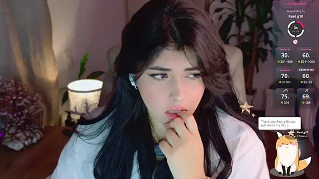 Snapshot of Alyaa_s chatting on 06/09/26, 01:39 Alyaa s online show from 06/09/26, 01:39