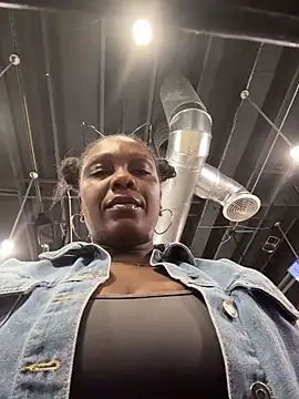 TilaTotti online show from 02/20/26, 03:36