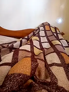 Snapshot of Smith23q123 chatting on 12/03/25, 03:21 Smith23q123 online show from 12/03/25, 03:21