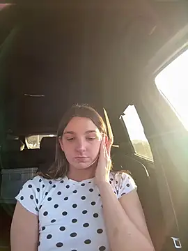 DoriDeluxe66 online show from 09/18/25, 06:26