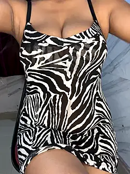 Ms Divya online show from 10/29/25, 11:12