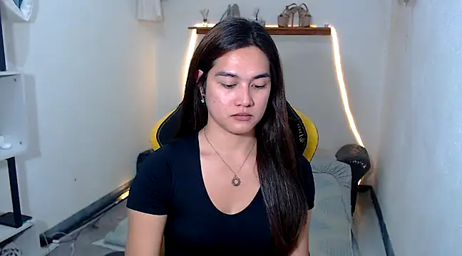 MarieLoveGlamorous online show from 03/09/25, 11:36