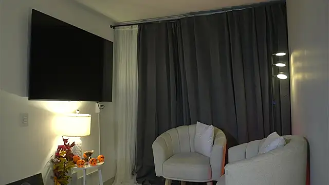 Snapshot of kendall_ruiz chatting on 10/21/25, 11:16 kendall ruiz online show from 10/21/25, 11:16